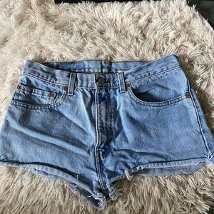 Levi’s light wash jean shorts